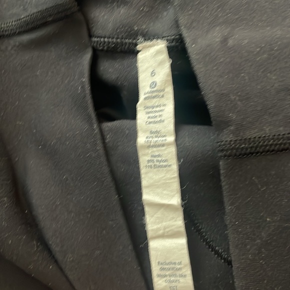 EUC Lululemon High Times 6 - Picture 3 of 4